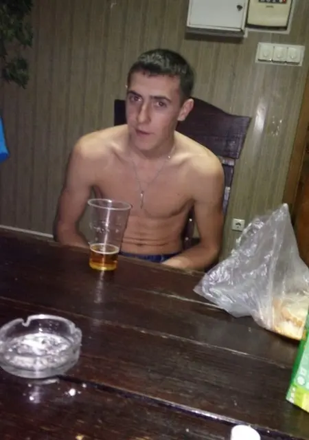 Я Руслан, 30, знакомлюсь без обязательств в Альметьевске