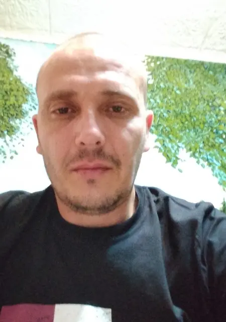 Я Виталий, 38, знакомлюсь для открытые отношения в Коломне