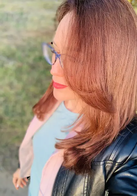 Alena из Чебоксар, мне 44, познакомлюсь на одну ночь