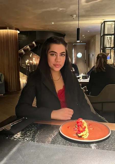 Я Гулик, 25, из Санкт-Петербурга, ищу знакомство для постоянных отношений