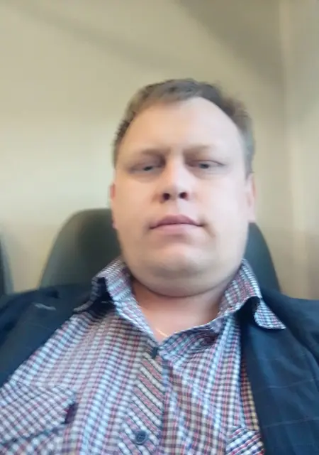 Владимир из Нахабина, мне 25, познакомлюсь без обязательств