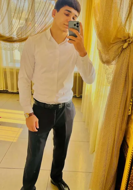 Я Анвар, 19, знакомлюсь без обязательств в Избербаше