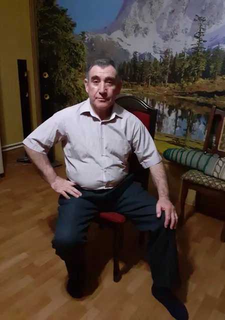 Я Анатолий, 68, из Москвы, ищу знакомство для приятного времяпровождения