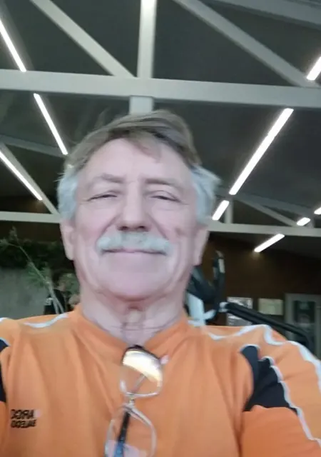 Сергей из Краснодара, мне 67, познакомлюсь без обязательств