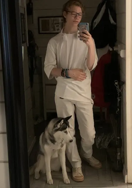 Я Hahanotfound, 18, из Тольятти, ищу знакомства без обязательств