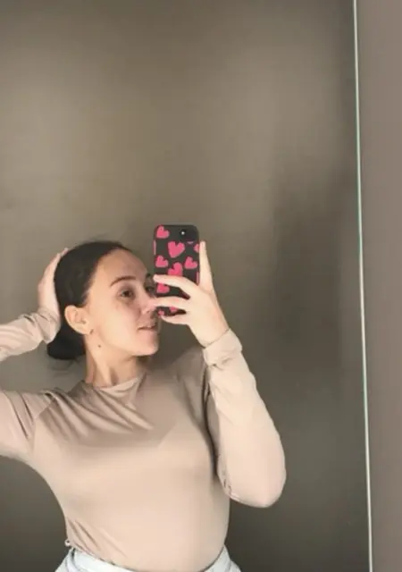 Я Кристина, 25, из Нижнего Тагила, ищу знакомство для приятного времяпровождения