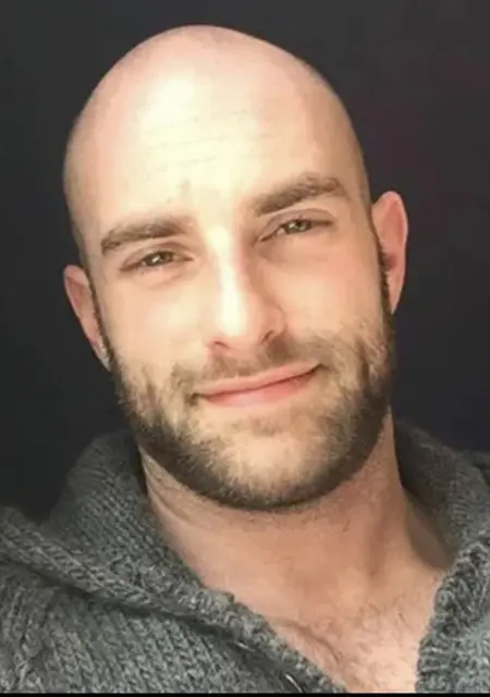 Artem из Москвы, ищу на сайте знакомства без обязательств