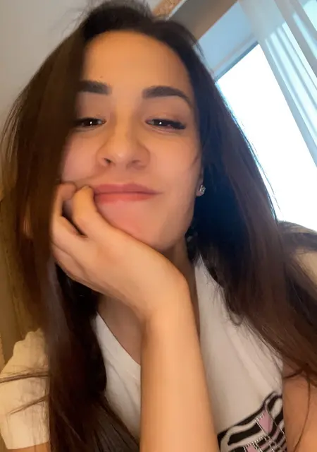 Динара из Энгельса, мне 27, познакомлюсь для общения