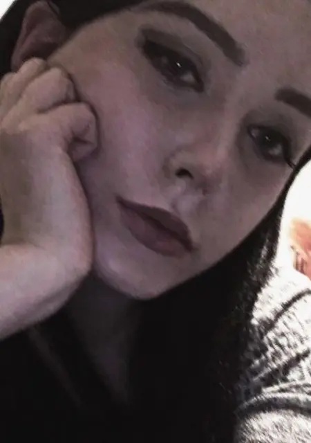 Я Анфиса, 20, из Новосибирска, ищу знакомства на одну ночь