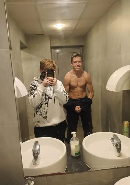 Я Иван, 25, знакомлюсь без обязательств в Железноводске