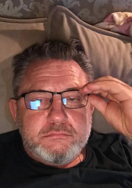 Я Serg, 57, из Воронежа, ищу знакомства без обязательств