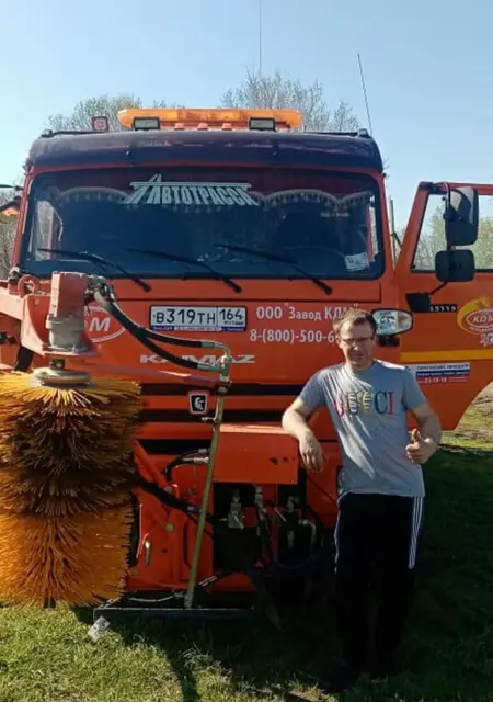 Славик из Вольска, мне 37, познакомлюсь на одну ночь