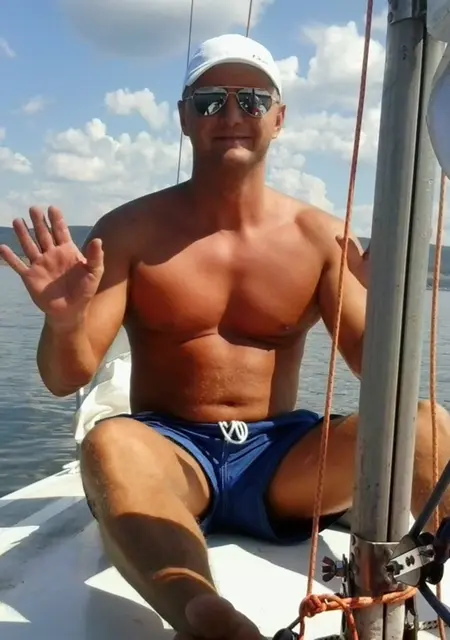 Я Сергей, 41, из Стерлитамака, ищу знакомство для постоянных отношений