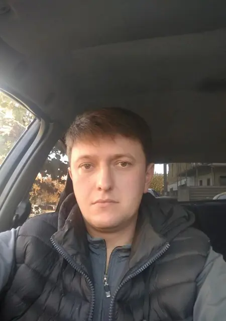 Андрей из Сак, мне 38, познакомлюсь на одну ночь