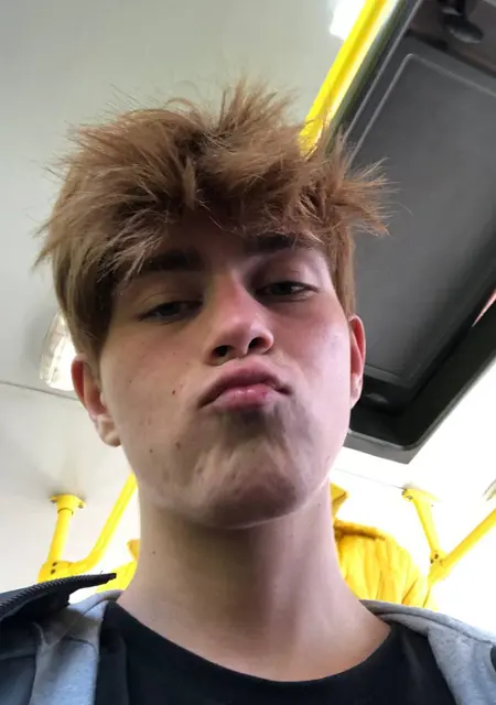 Вячеслав из Красноярска, мне 20, познакомлюсь на одну ночь