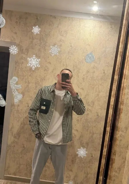 Я Александр, 23, знакомлюсь для вирта в Донском