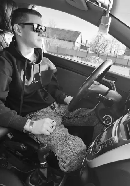 Я Макс, 20, знакомлюсь на одну ночь в Тимашевске