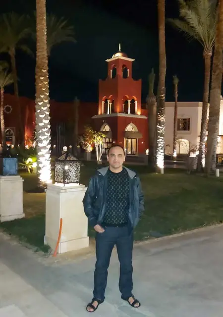 Андрей из Екатеринбурга, ищу на сайте знакомства на одну ночь