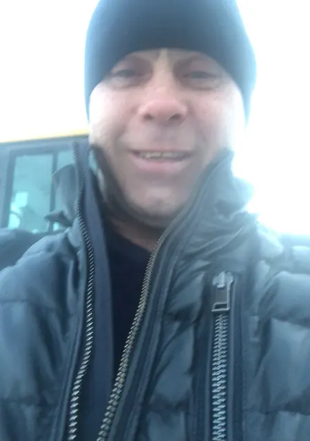 Я Димон, 50, из Челябинска, ищу знакомства на одну ночь