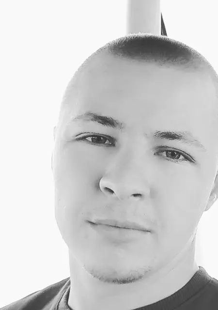 Я Олександр, 29 років з Черкас, шукаю знайомство для спілкування