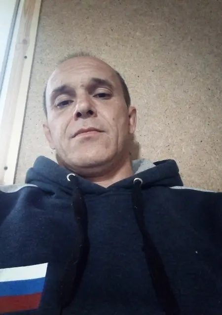 Макс из Самары, мне 48, познакомлюсь без обязательств