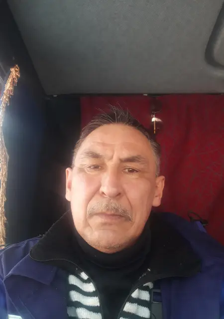 Я Боря, 58, из Нижневартовска, ищу знакомства на одну ночь