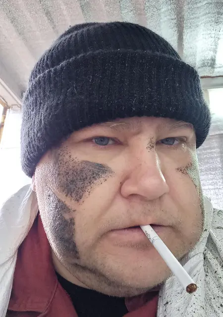 Я Масяня, 40, знакомлюсь для приятного времяпровождения в Ноябрьске