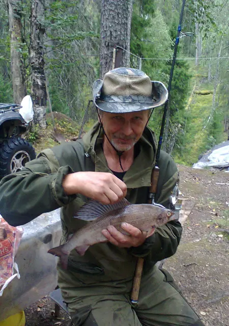 Я Владимир, 62, знакомлюсь на одну ночь в Архангельске