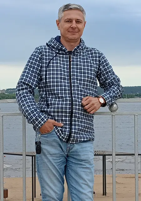 Сергей из Тольятти, ищу на сайте знакомства без обязательств