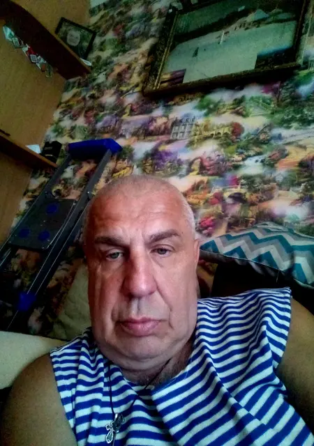 Я Буча, 60, знакомлюсь без обязательств в Омске