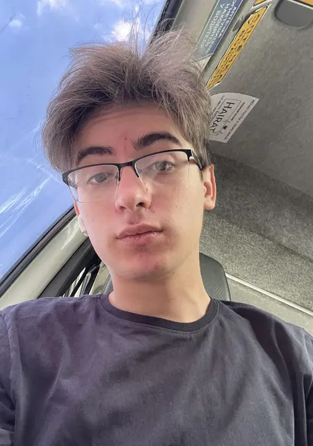 Я Мурат, 22, из Нальчика, ищу знакомство для общения