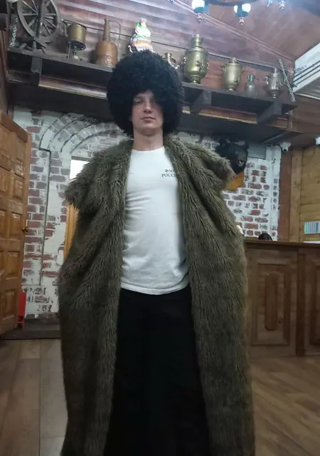 Серый из Зимы, мне 25, познакомлюсь без обязательств