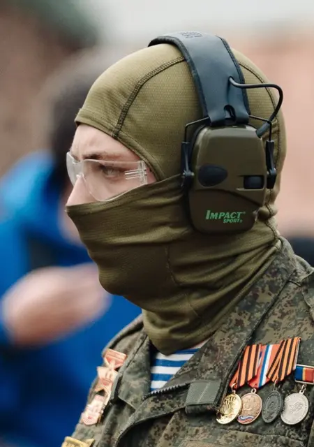 Я Егор, 19, знакомлюсь на одну ночь в Санкт-Петербурге