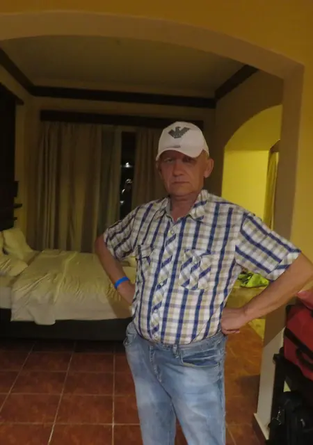 Я Виктор, 62, из Тавды, ищу знакомства на одну ночь