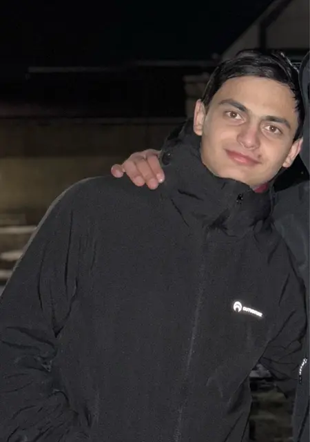 Я Alan, 21, из Ставрополя, ищу знакомства без обязательств