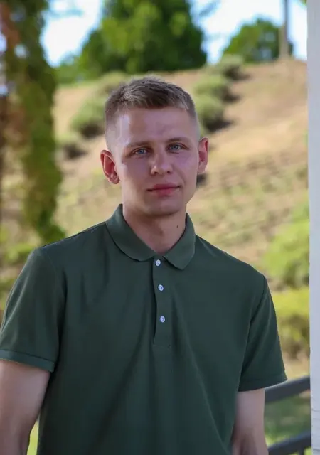 Владимир из Крымска, мне 25, познакомлюсь для постоянных отношений