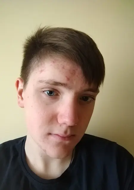 Я Кирилл, 21, знакомлюсь без обязательств в Березниках