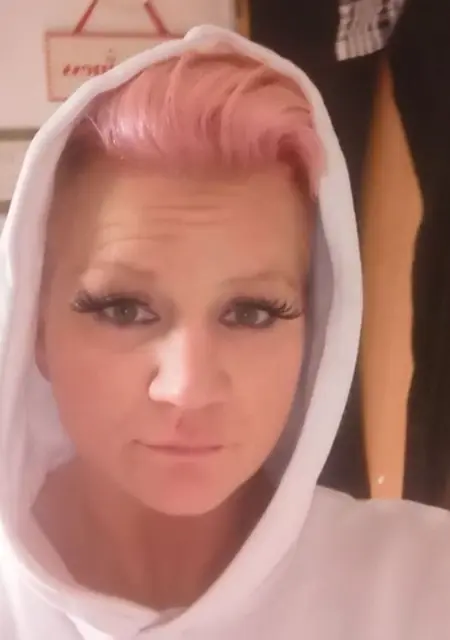 Jen из Лондона