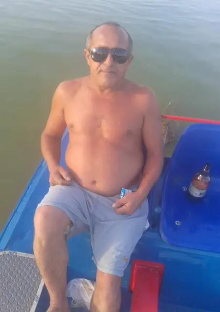 Jan из Таганрога, мне 51, познакомлюсь без обязательств