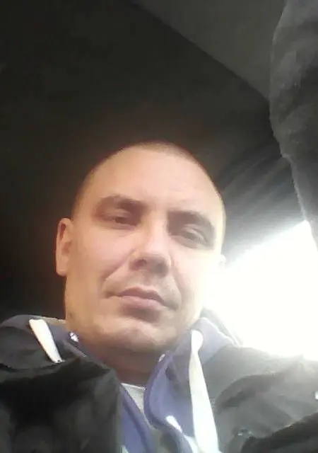 Я Босс, 40, из Шадринска, ищу знакомства на одну ночь