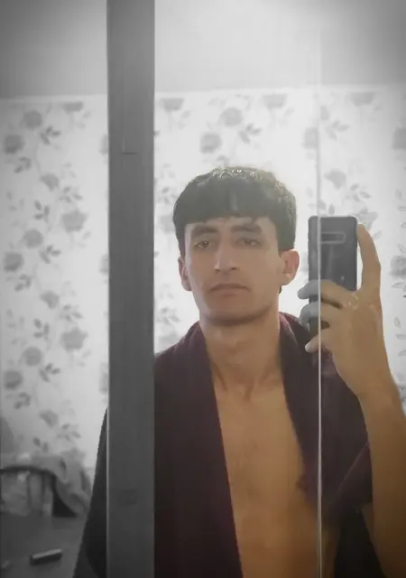 Alik из Чусового, ищу на сайте знакомства на одну ночь