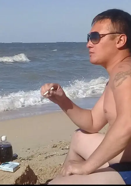 Федор из Кстова, мне 37, познакомлюсь на одну ночь