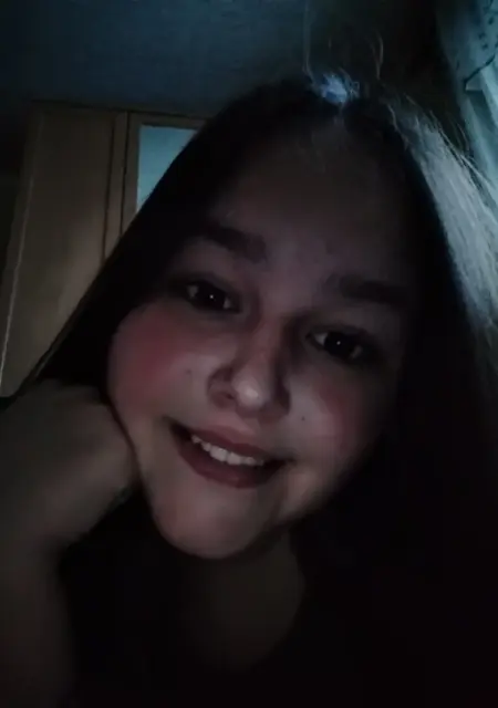 Vika из Ульяновска, ищу на сайте знакомства без обязательств