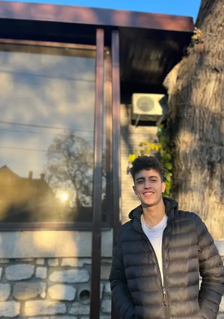 Walid из Алексина, мне 24, познакомлюсь для постоянных отношений