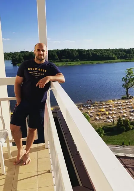 Камил из Москвы, ищу на сайте знакомства на одну ночь