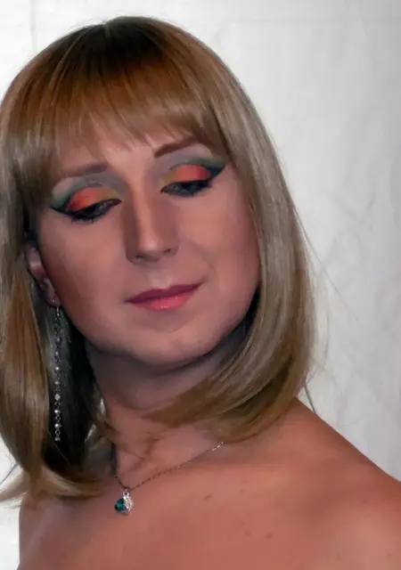 Александра из Абакана, мне 41, познакомлюсь на одну ночь