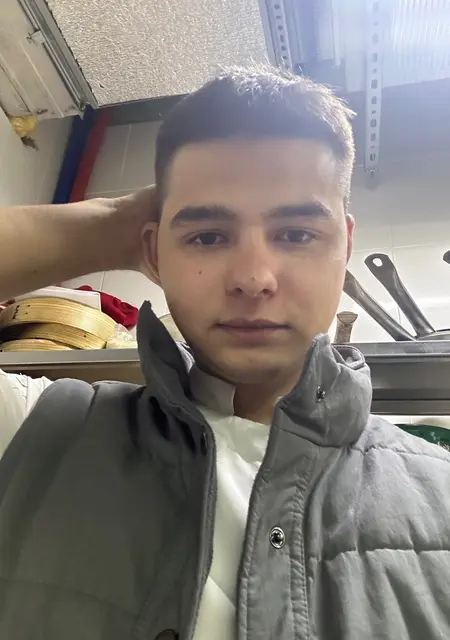 Я Семён, 24, знакомлюсь для приятного времяпровождения в Сочи