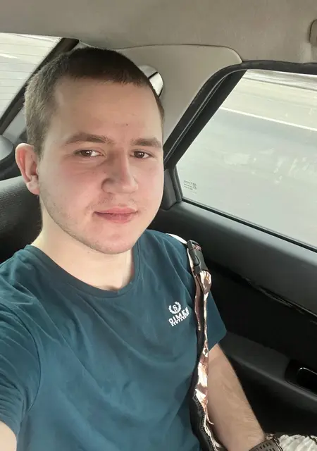 Александр из Валуек, ищу на сайте знакомства на одну ночь