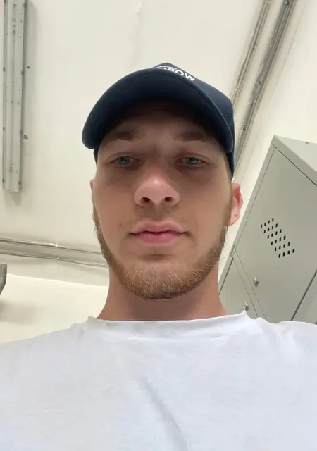 Констотин из Лениногорска, мне 26, познакомлюсь для дружбы