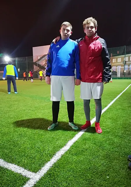 Евгений из Александровского, ищу на сайте знакомства на одну ночь